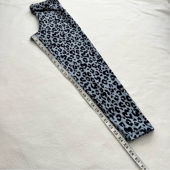 Aerie OFFLINE Real Me High Waist Twist Legging Leopard Print - Picture 9 of 10